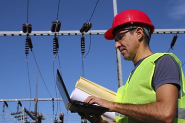 Today’s utility field workers largely rely on analog processes or outdated technology.